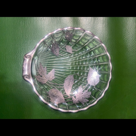 Silver City Silver Overlay Shell Dish Plate Bowl Clear Scalloped Candy Dish - Picture 4 of 7